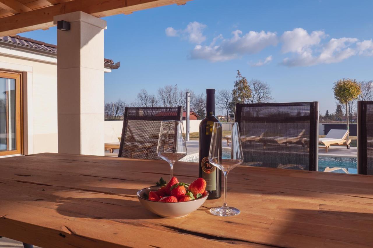 Villa Lydia Marčana Exteriér fotografie